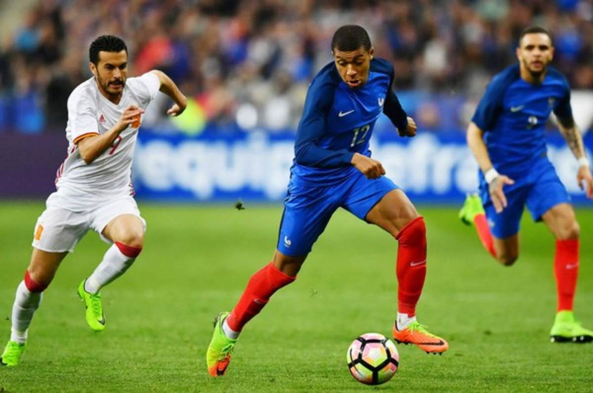 Mbappé, la nueva estrella que quiere Real Madrid, jugaría contra Honduras