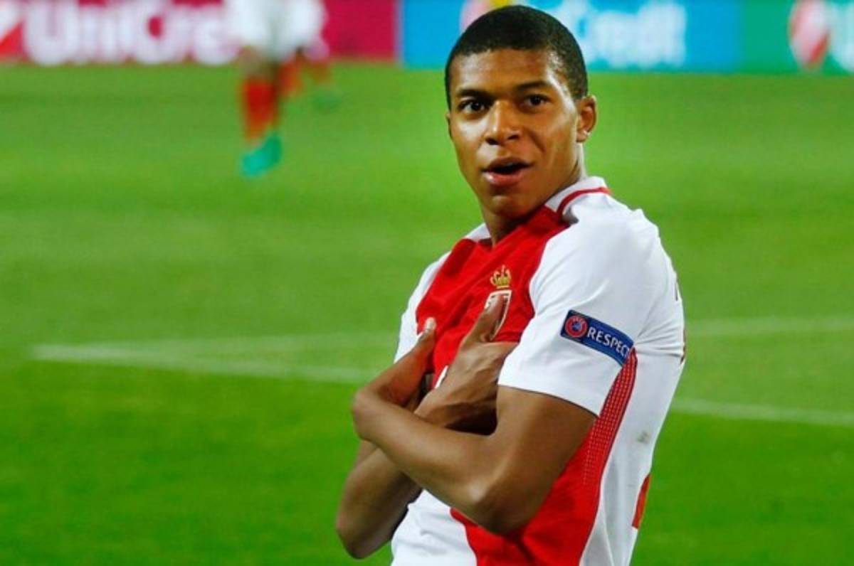 Zidane se comunicó con Mbappé para prometerle minutos, según 'L'Équipe'