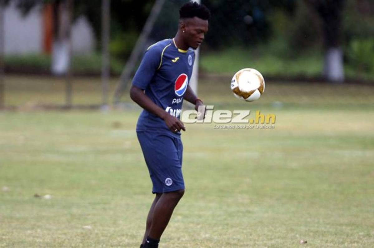 Mercado: Vida busca dar el bombazo, Real España espera un fichaje más y Bryan Róchez es noticia