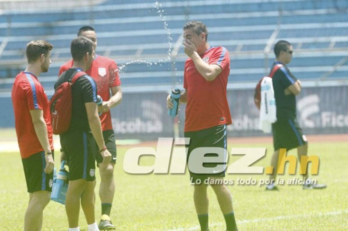 ¿Sufrió Tim Howard? Estados Unidos sintió el inclemente calor de San Pedro Sula
