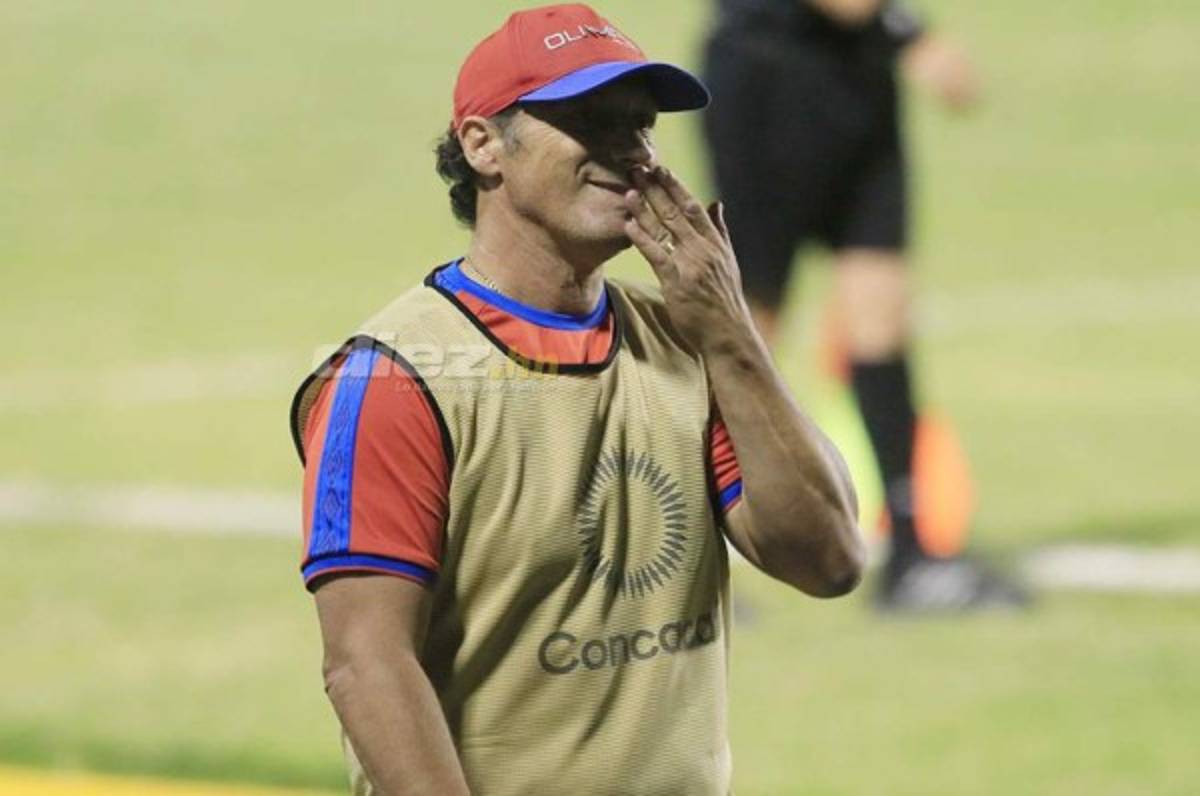 FICHAJES: Real España anuncia altas; vuelve legionario a Liga Nacional y en Costa Rica quieren a Troglio