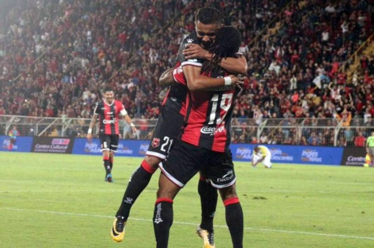 Alajuelense consigue sufrido triunfo ante Limón y sigue líder en Costa Rica