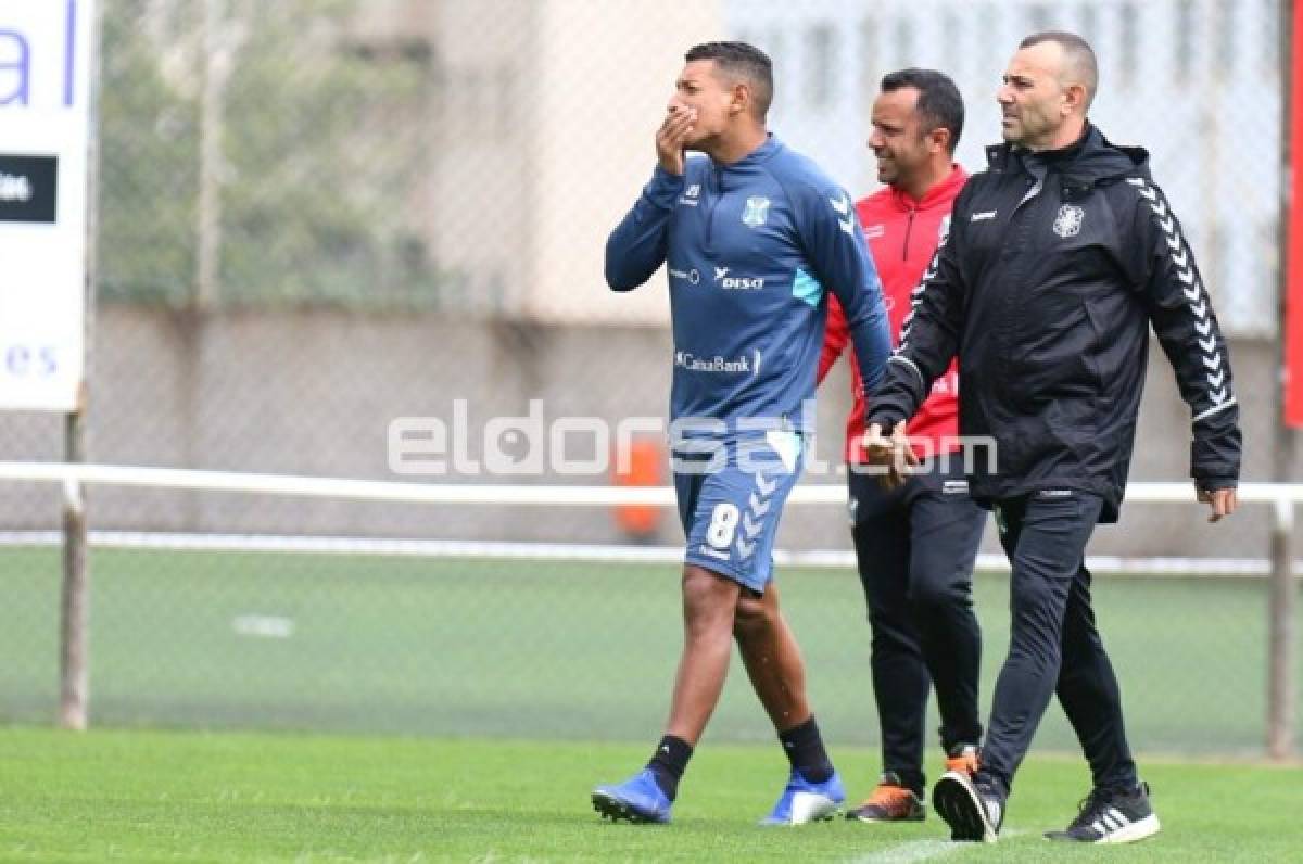 Bryan Acosta se reintegra al Tenerife y apunta al juego ante Rayo Majadahonda