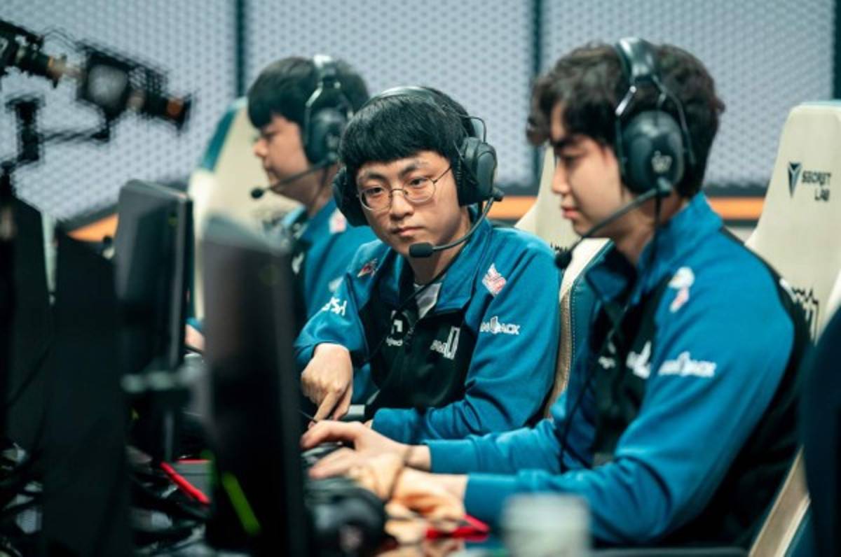 DAMWON avanza como líder de grupo en Mundial de League of Legends