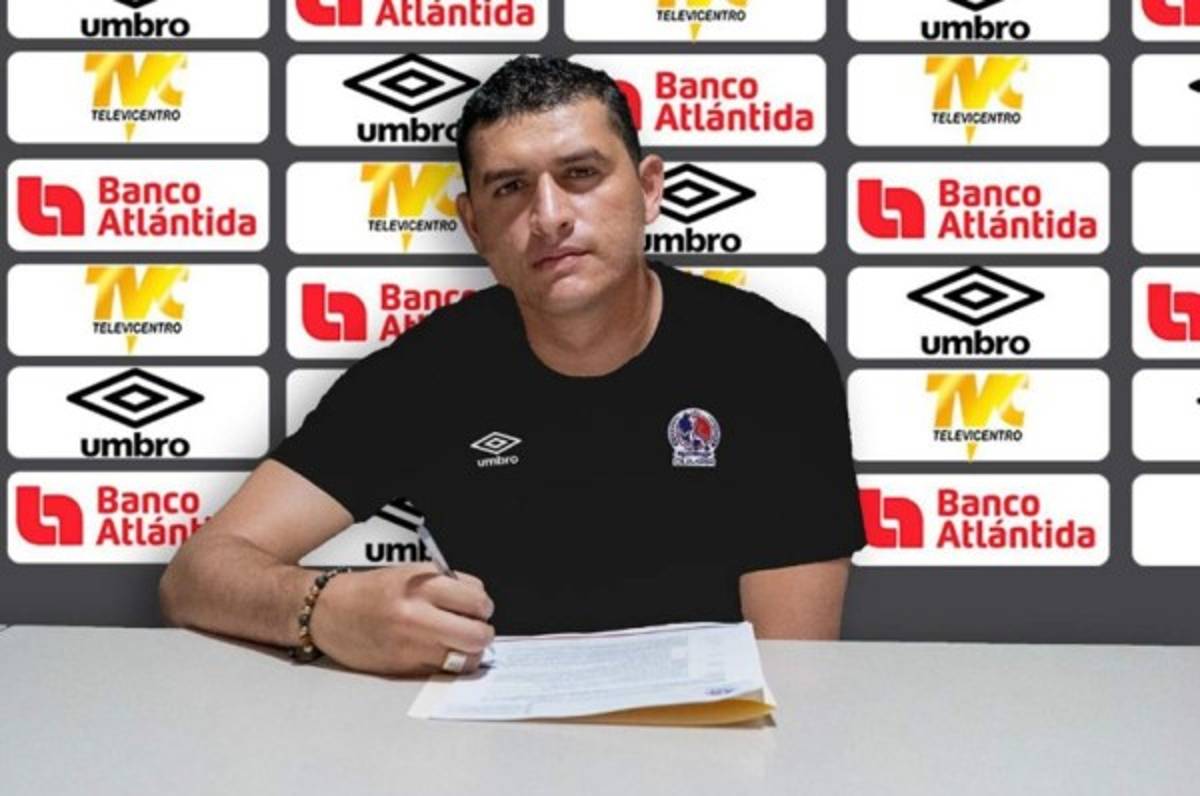 Sigue como portero merengue: Harold Fonseca renueva contrato con Olimpia