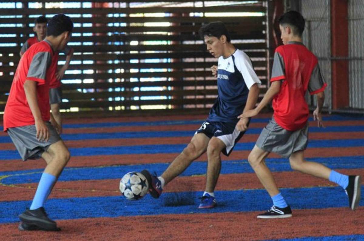 Copa Gatorade 5v5: Realeza I le propina gran paliza a Hibueras