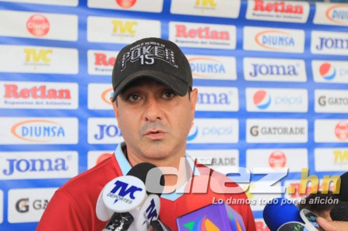 Diego Vázquez: 'Ese campo pareciera que no está en las mejores condiciones”