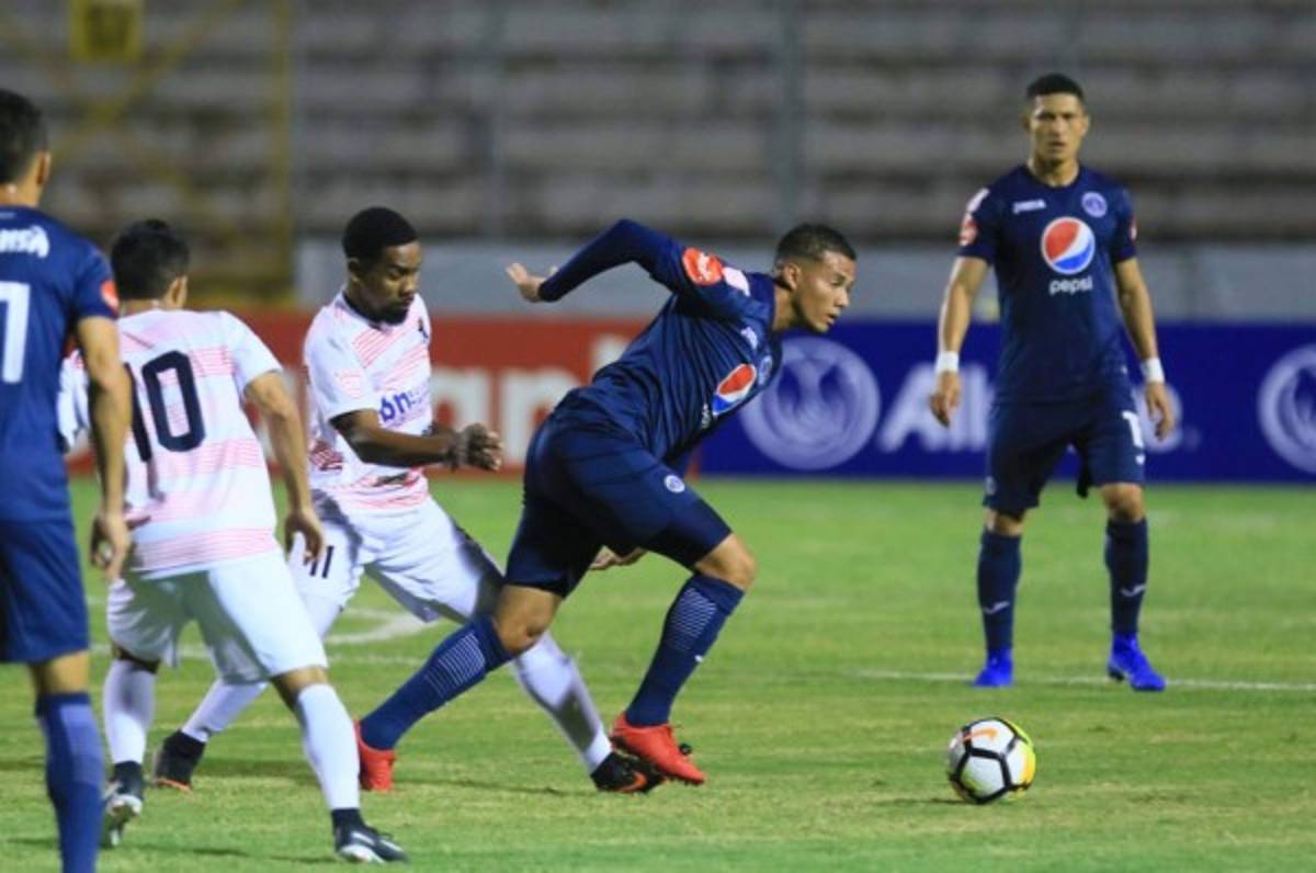 Los equipos locales tomaron ventaja en juegos de ida de la Liga de Concacaf