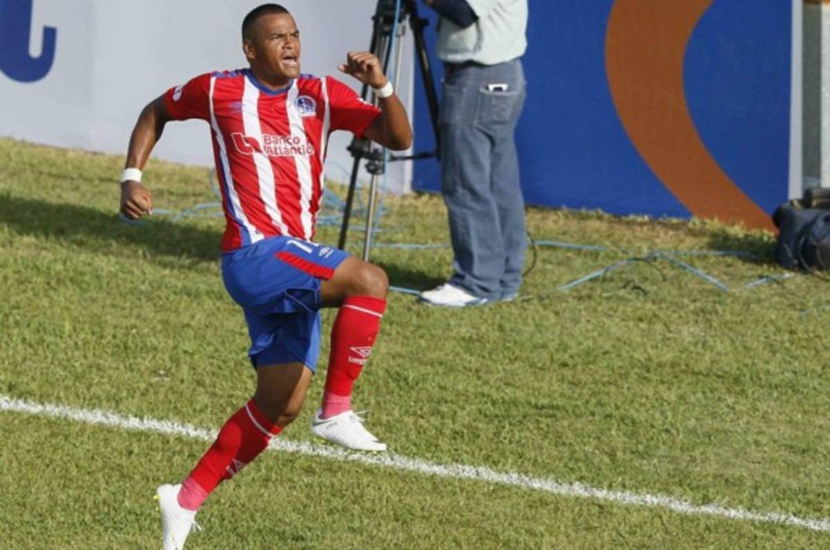 Rony Martínez, el descarrilador de la máquina del Real España