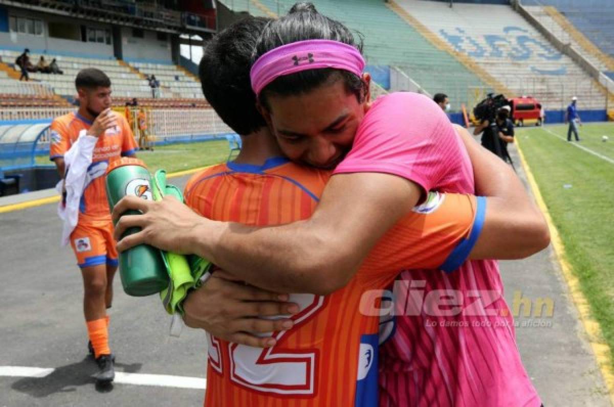 ¡Campeón nacional! Así festejó UPNFM su conquista del Torneo Sub-18 ante Olimpia y su estrella