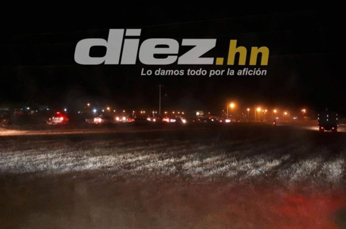 No se vio en TV: Los abrazos a Primi Maradiaga y la barra de Real España sí llegó al Morazán