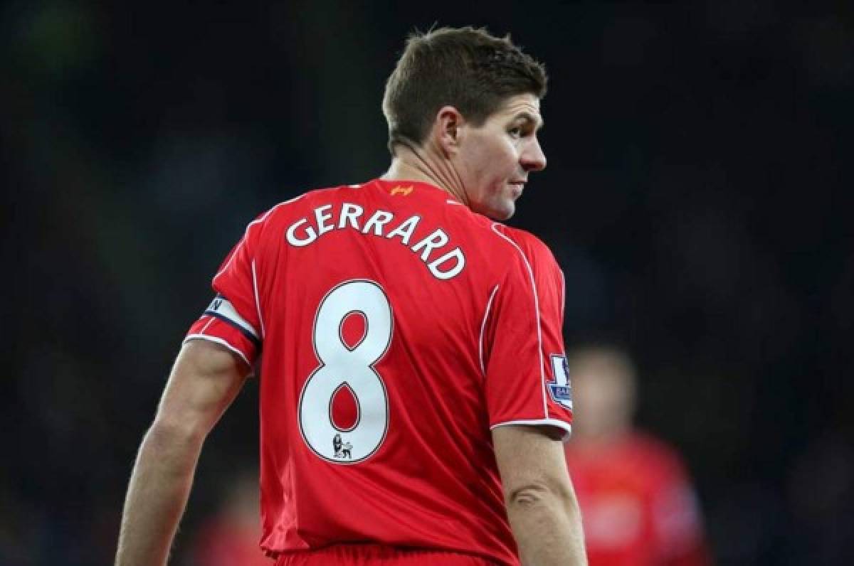 Steven Gerrard anuncia su retiro del fútbol luego de 19 años