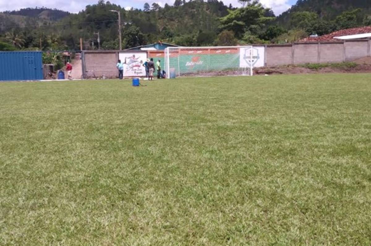 ¡Es una belleza! Conoce el nuevo estadio Municipal de Salamá, Olancho
