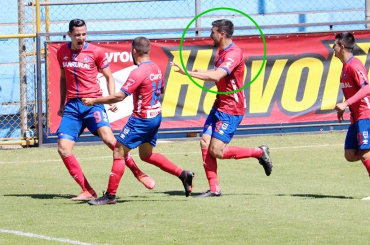 Real España deberá seguir esperando por Ramiro Rocca: Municipal avanzó a la final de Guatemala