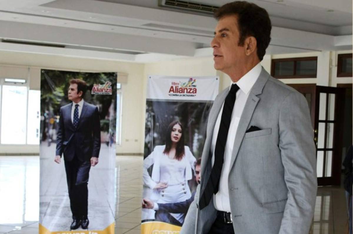 Salvador Nasralla desconoce resultado electoral en Honduras, insiste en recuento
