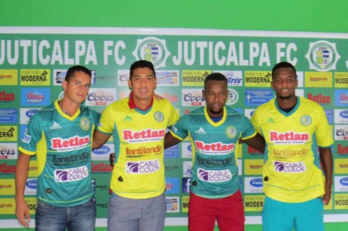 Diego Reyes con ofertas de la MLS y Carlos Pavón Jr seguiría a su papá