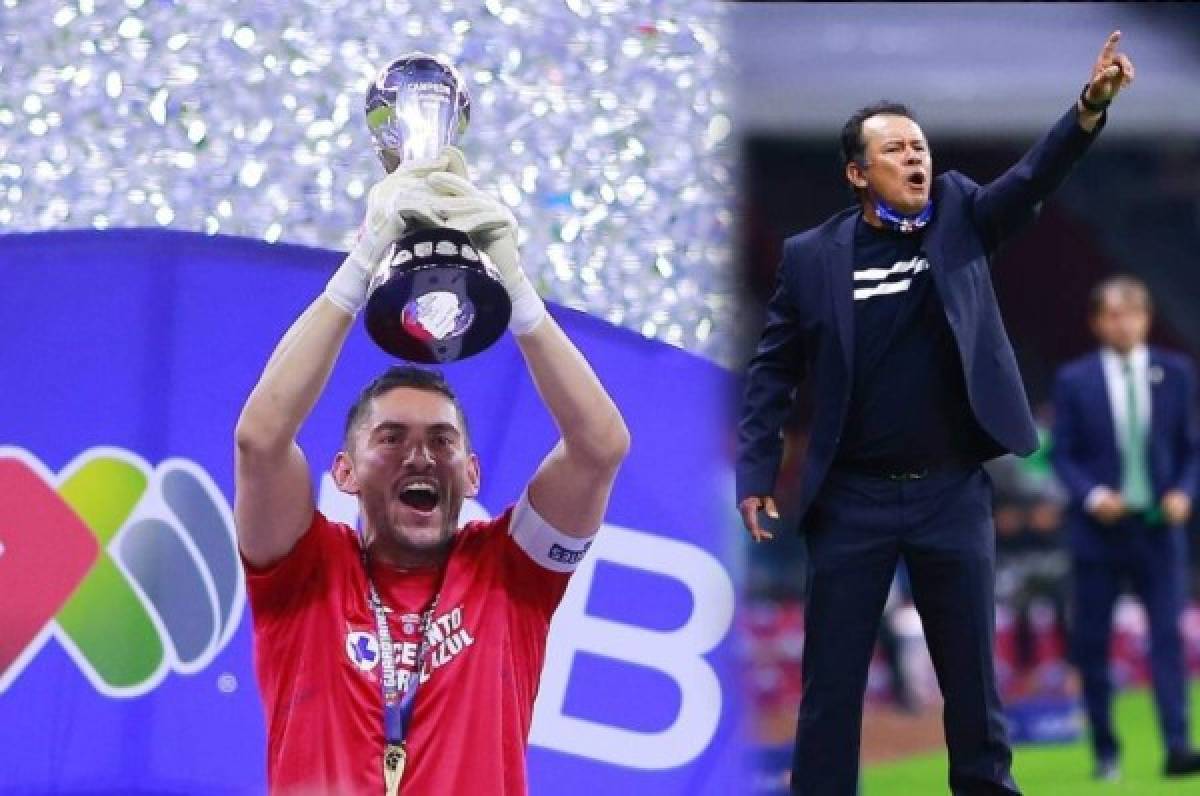 Corona revela el regaño del técnico que revivió al Cruz Azul en la final: '¿Quieren quedar como pen.....?'