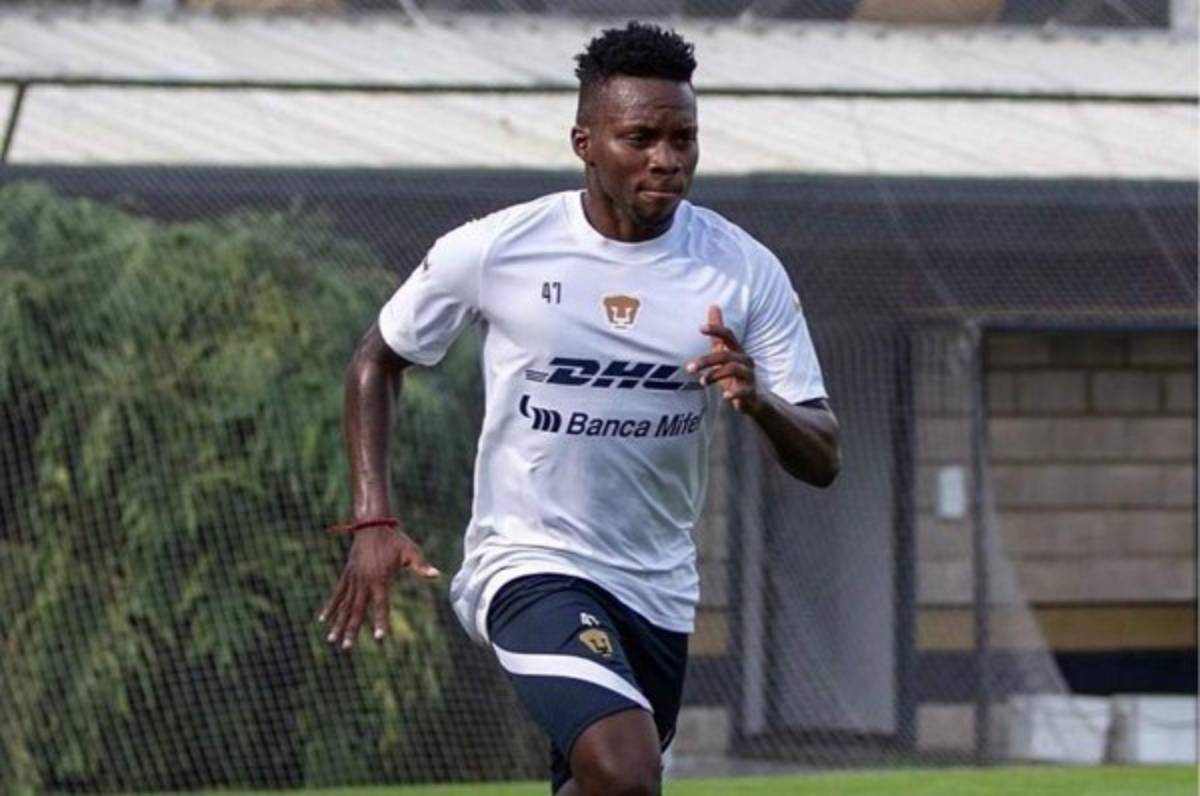 Confirmado: Carlos 'Zapatilla' Mejía no seguirá en Pumas Tabasco y regresa a Honduras