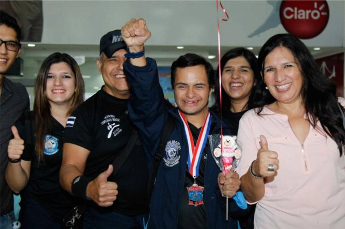 Guillermo Erazo le regala medalla histórica a Honduras en taekwondo