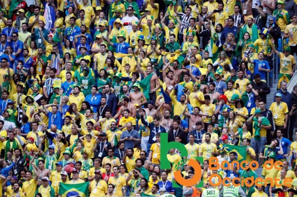 Ambientazo en la previa del partido Brasil vs Costa Rica