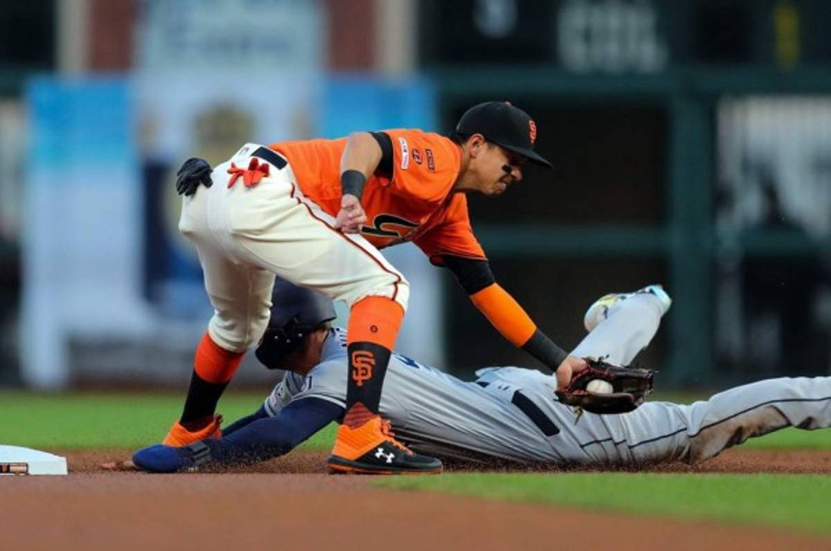 Maurició Dubón fue titular otra vez con San Francisco que sucumbió ante los Padres de San Diego