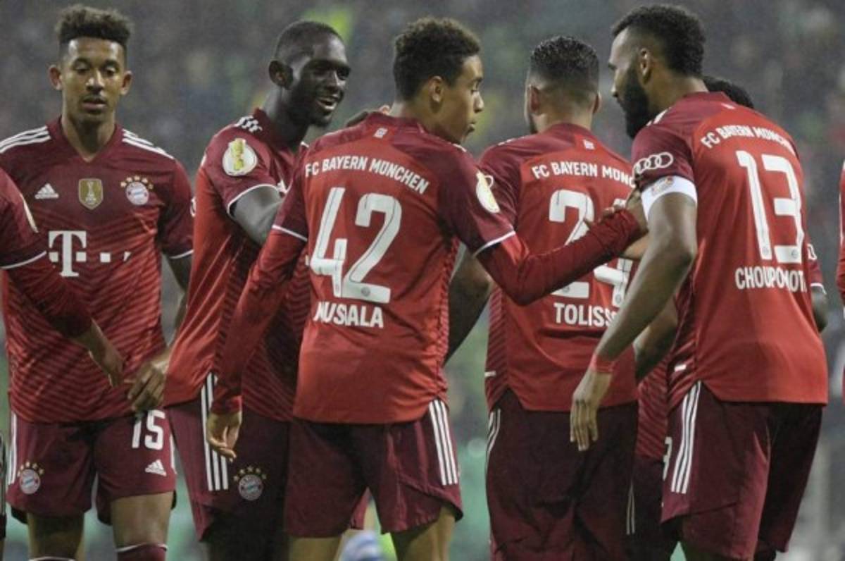 ¡Paliza escandalosa! Bayern Múnich receta docena de goles al Bremer en la primera ronda de Copa Alemana