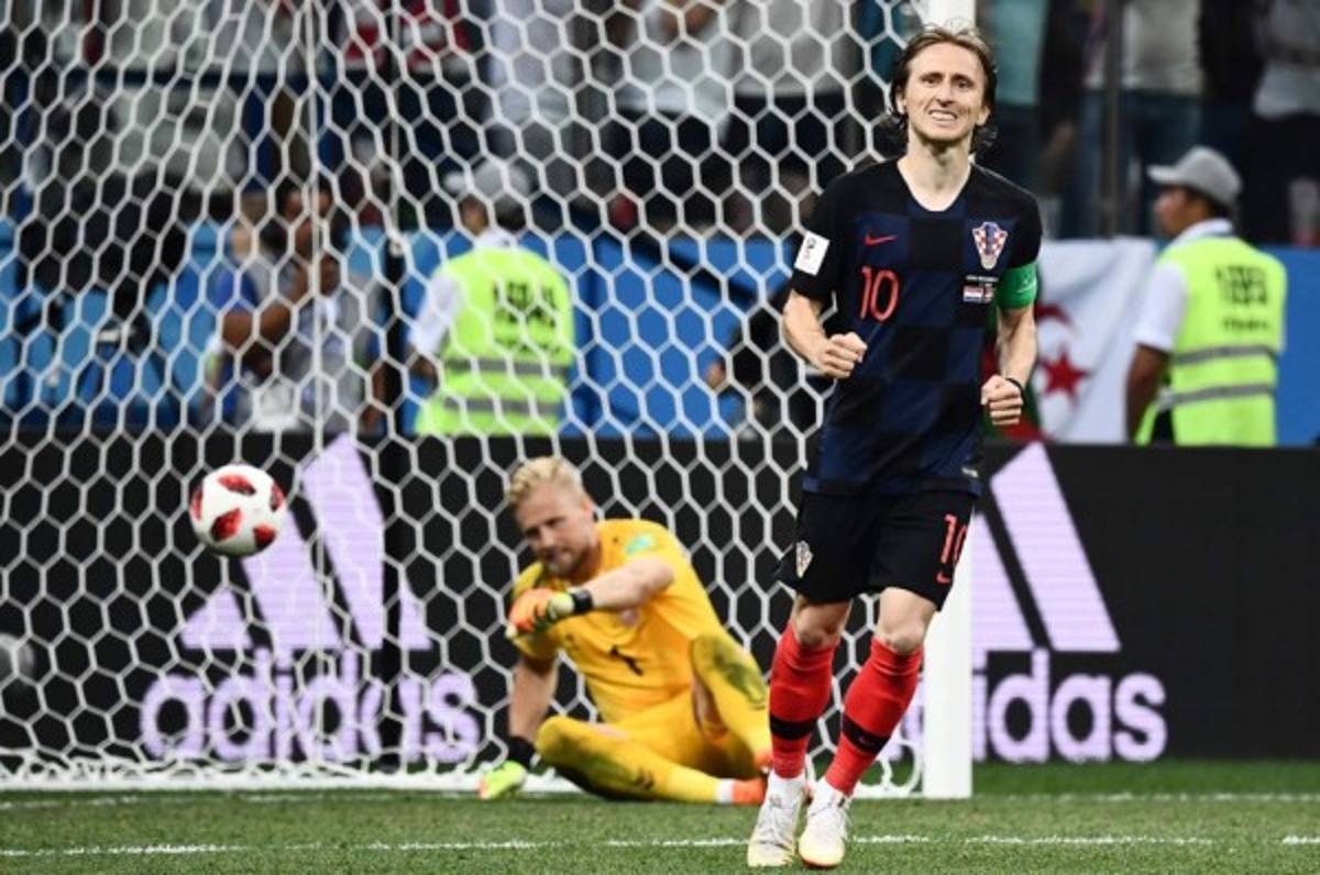 Modric: 'Estuve toda una mañana estudiando cómo anotarle a Schmeichel'