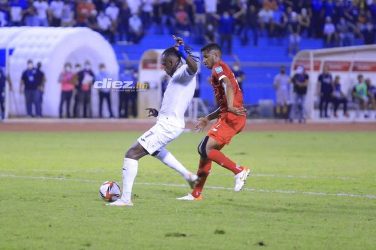 Con notables variantes: el 11 titular de Honduras para buscar el milagro esta noche ante Costa Rica