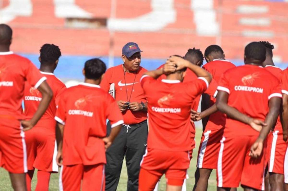 Jugadores del Vida de La Ceiba amenazan con huelga por salarios caídos