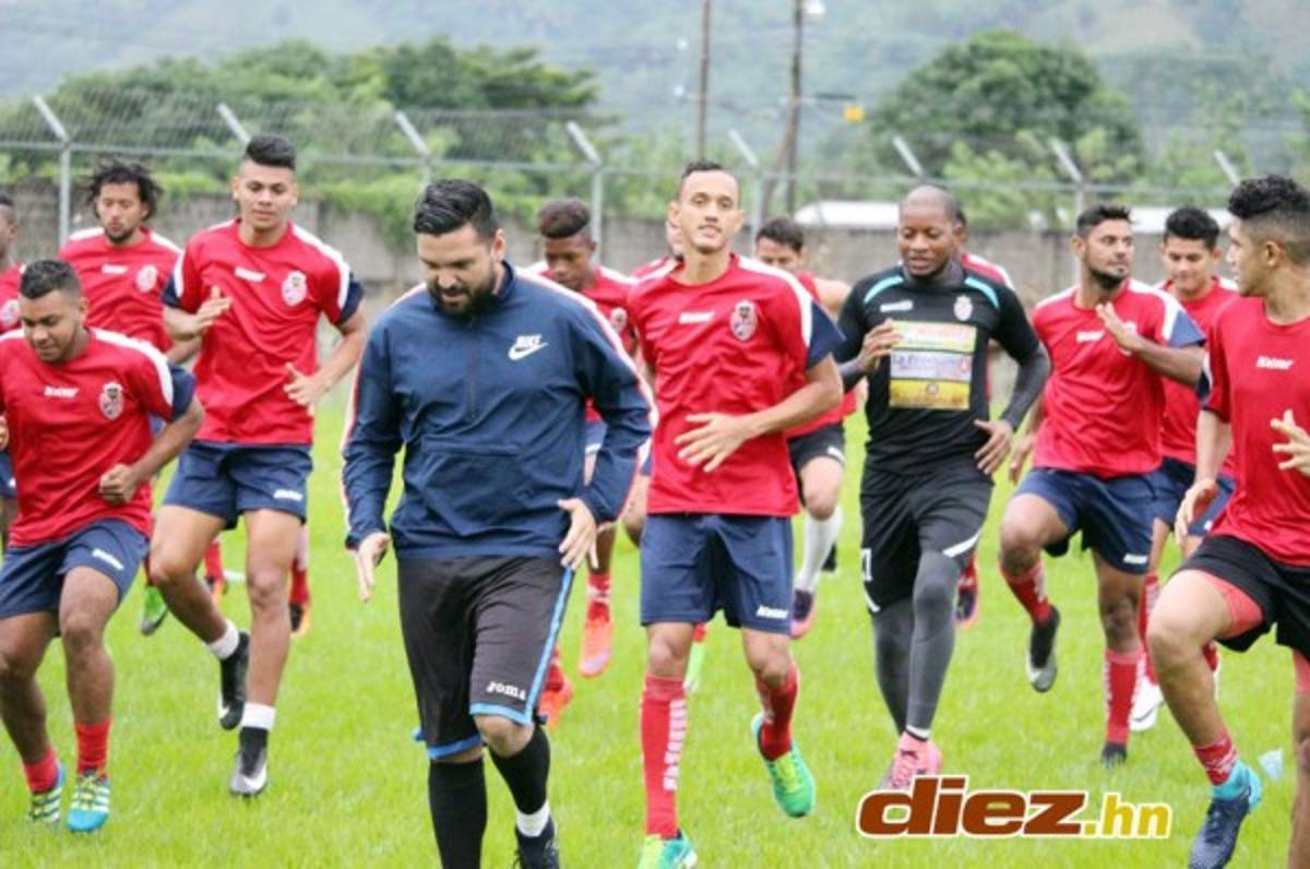 Real Sociedad inició pretemporada pensando en fichar a Rony Martínez