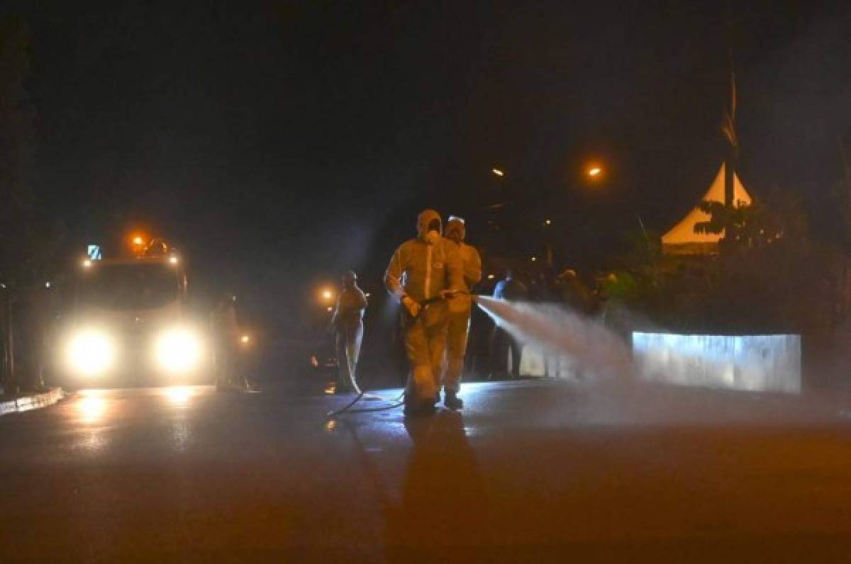 Habitantes de Costa de Marfil destruyen un centro contra el coronavirus