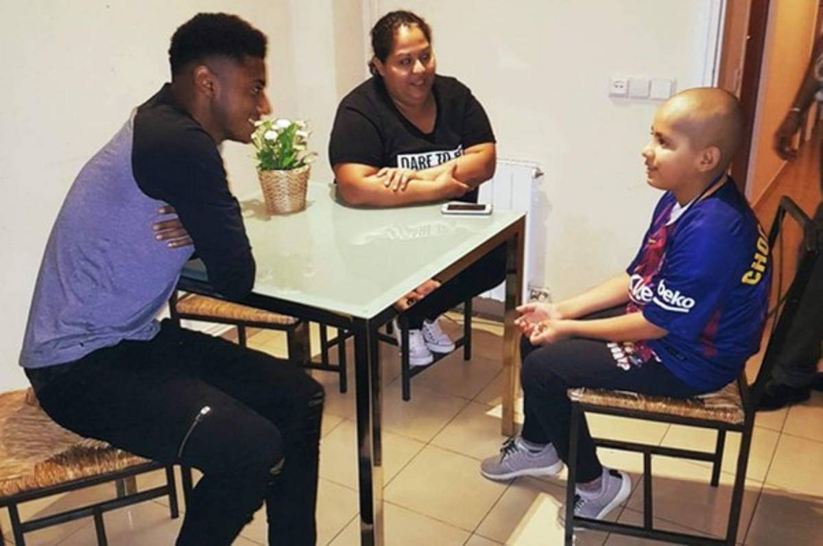 El gran gesto de Choco Lozano con niño hondureño que lucha contra la leucemia