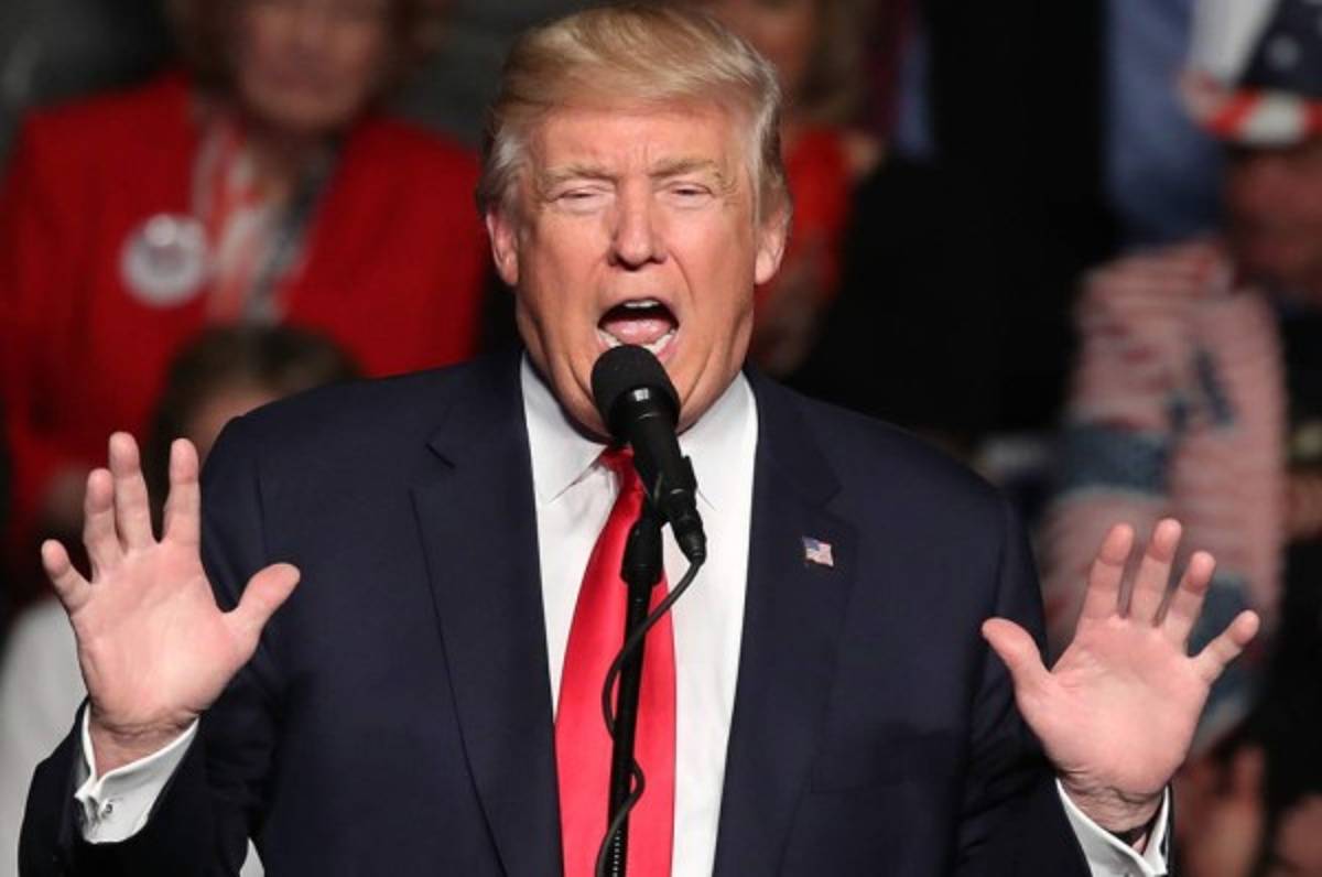 Donald Trump furioso niega que Rusia tenga información comprometedora sobre él