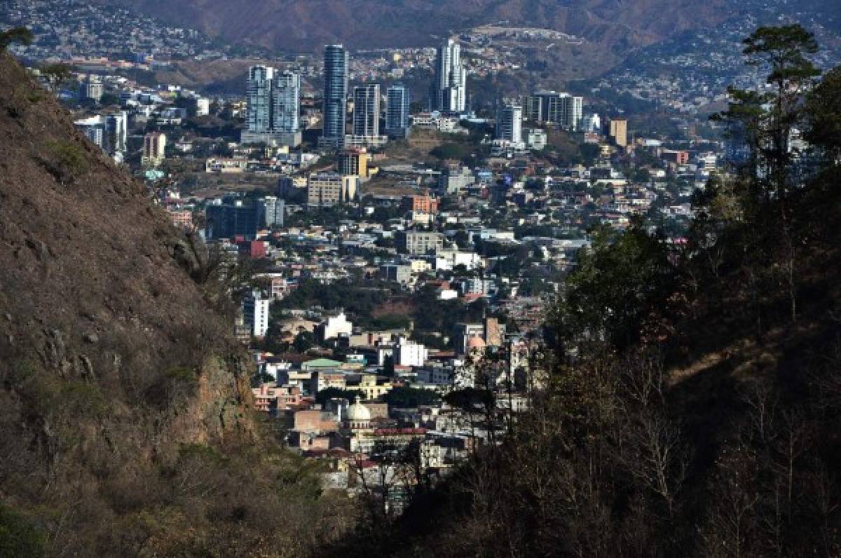 Con ciudades vacías y calles cerradas se vio Honduras por coronavirus