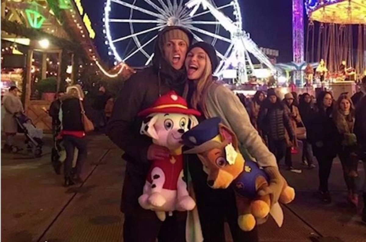 Románticos momentos entre futbolistas internacionales y sus parejas