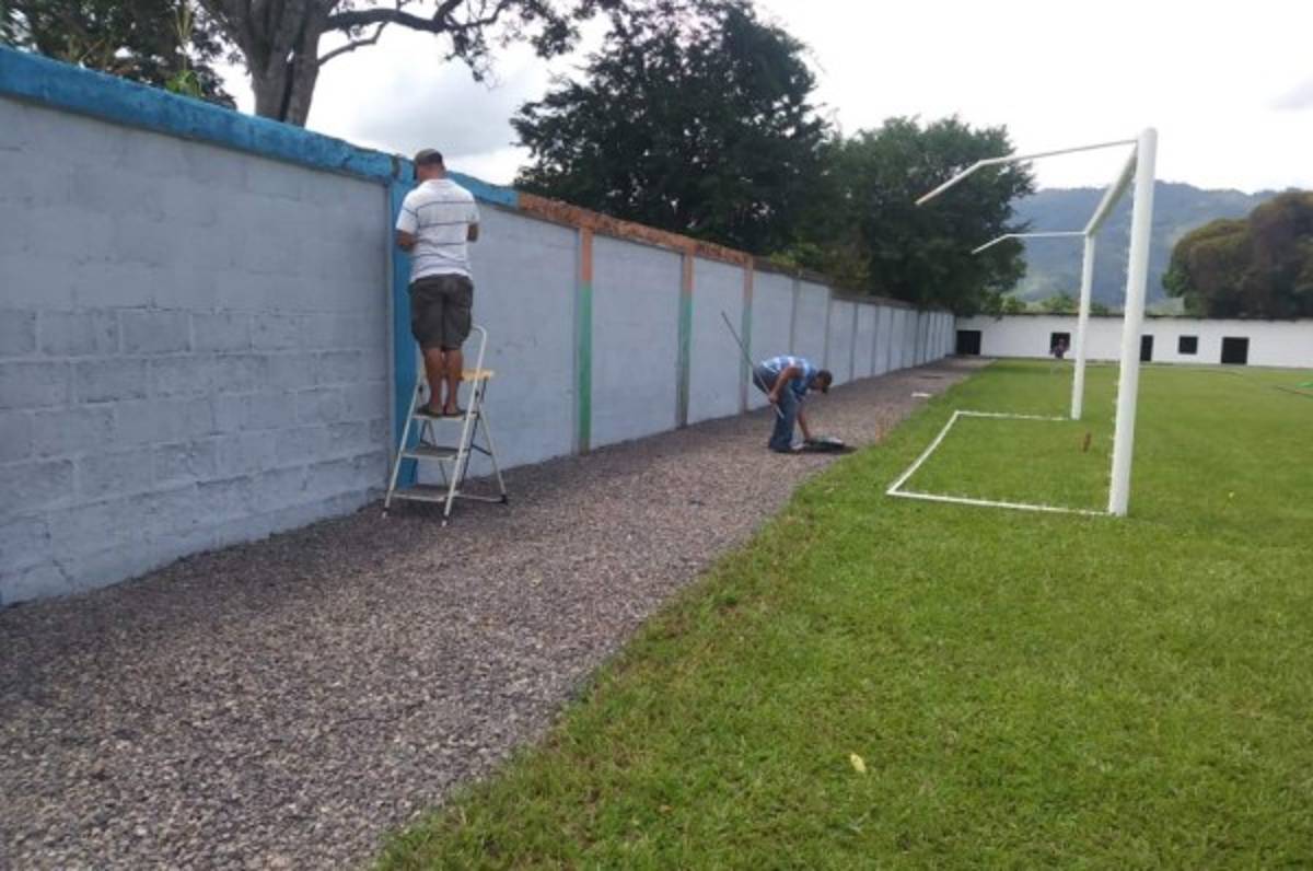 ¡Es una belleza! Conoce el nuevo estadio Municipal de Salamá, Olancho