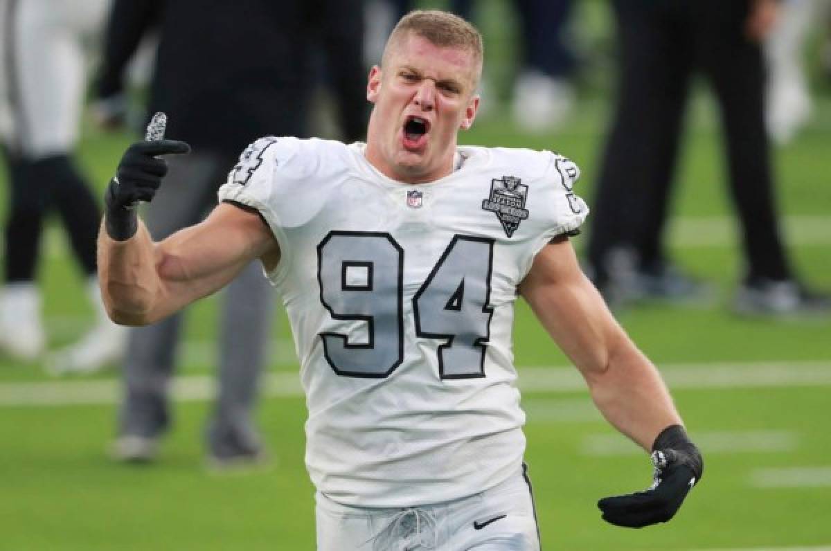 Carl Nassib de los Raiders de Las Vegas se revela como primer jugador homosexual de la NFL