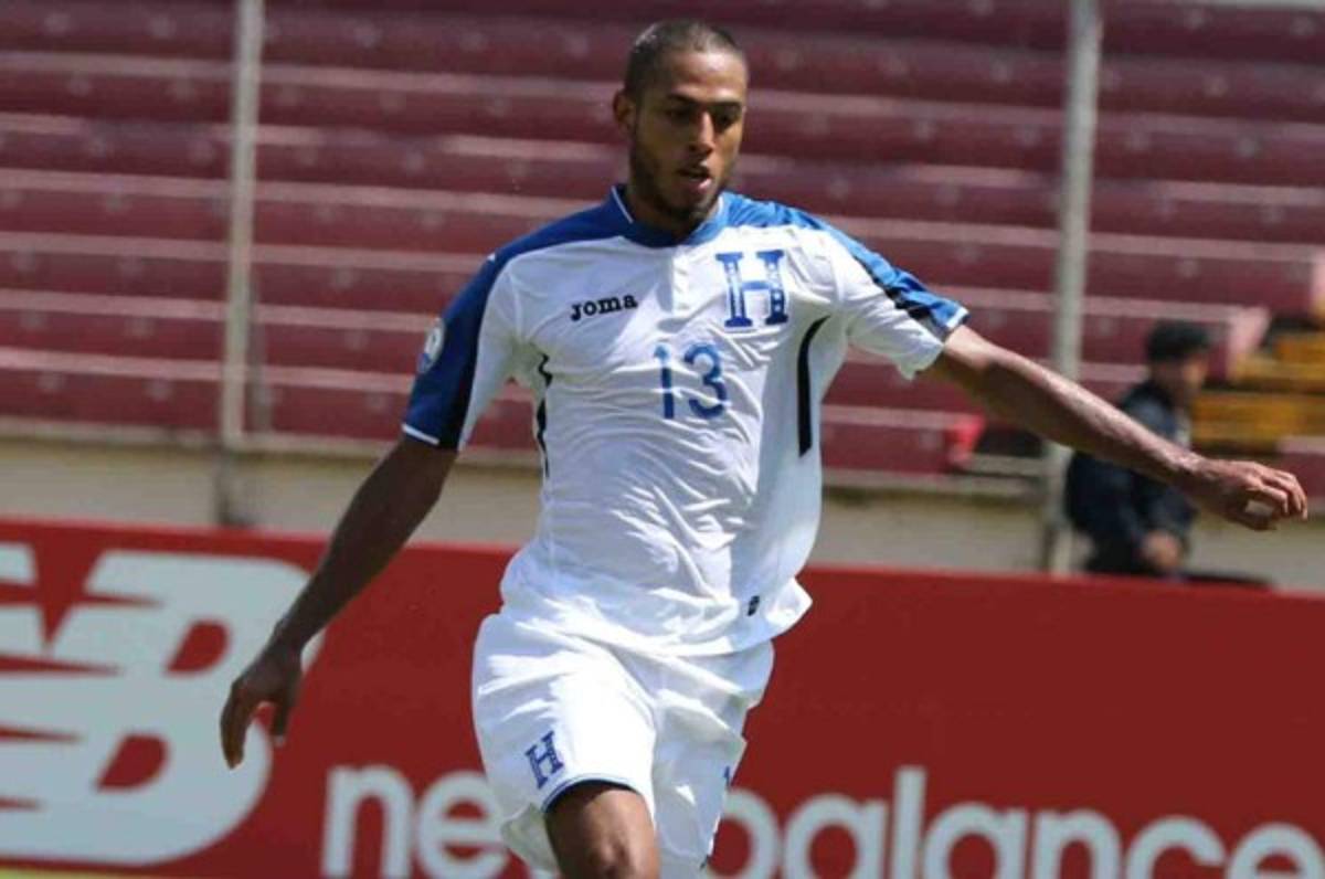 Eddie Hernández aún no debuta con el Deportes Tolima de Colombia