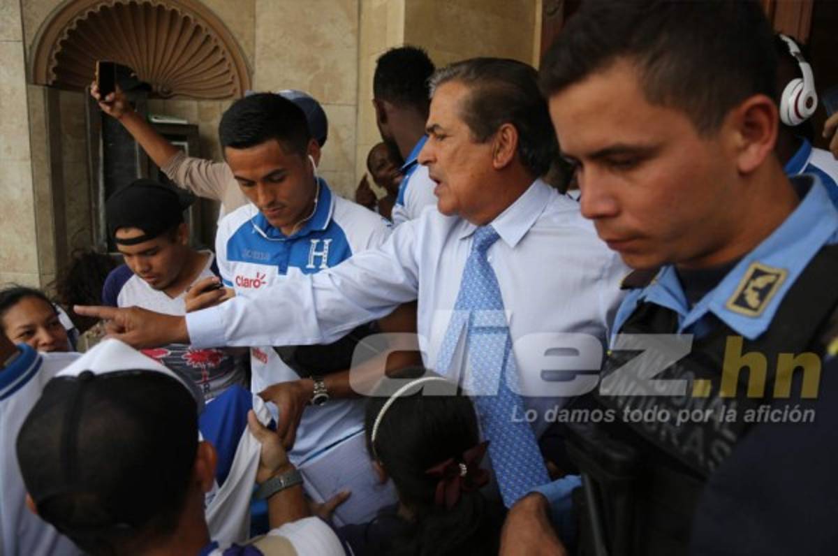 ¡Una locura! Selección de Honduras se traslada al estadio Morazán