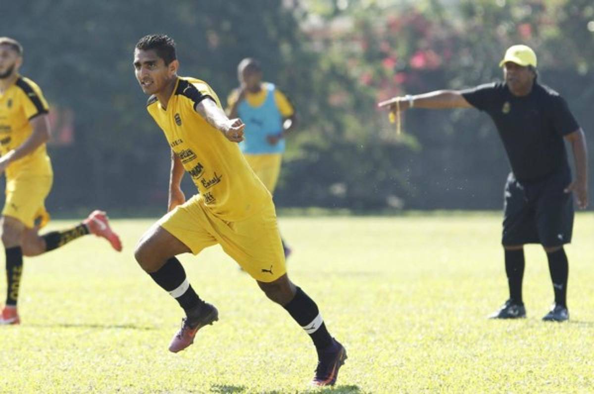 Jorge Claros sobre clásico sampedrano: 'Siempre valen los mismos tres puntos'