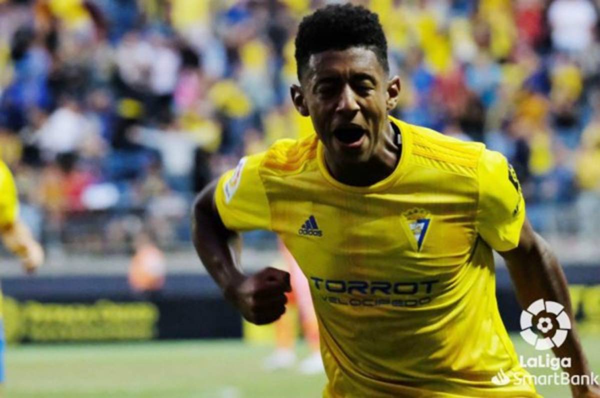 Choco Lozano vuelve a ser convocado en Cádiz para una de las cinco finales en su lucha por ascender