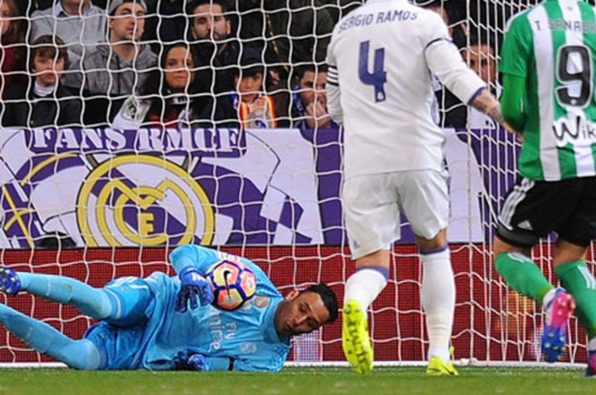 'Navas ha parado encima de sus posibilidades, ha dado un nivel que no es el suyo'