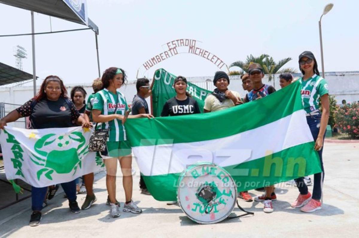 ¡Ambientazo! Progeseños y olanchanos viven una fiesta en el Humberto Micheletti