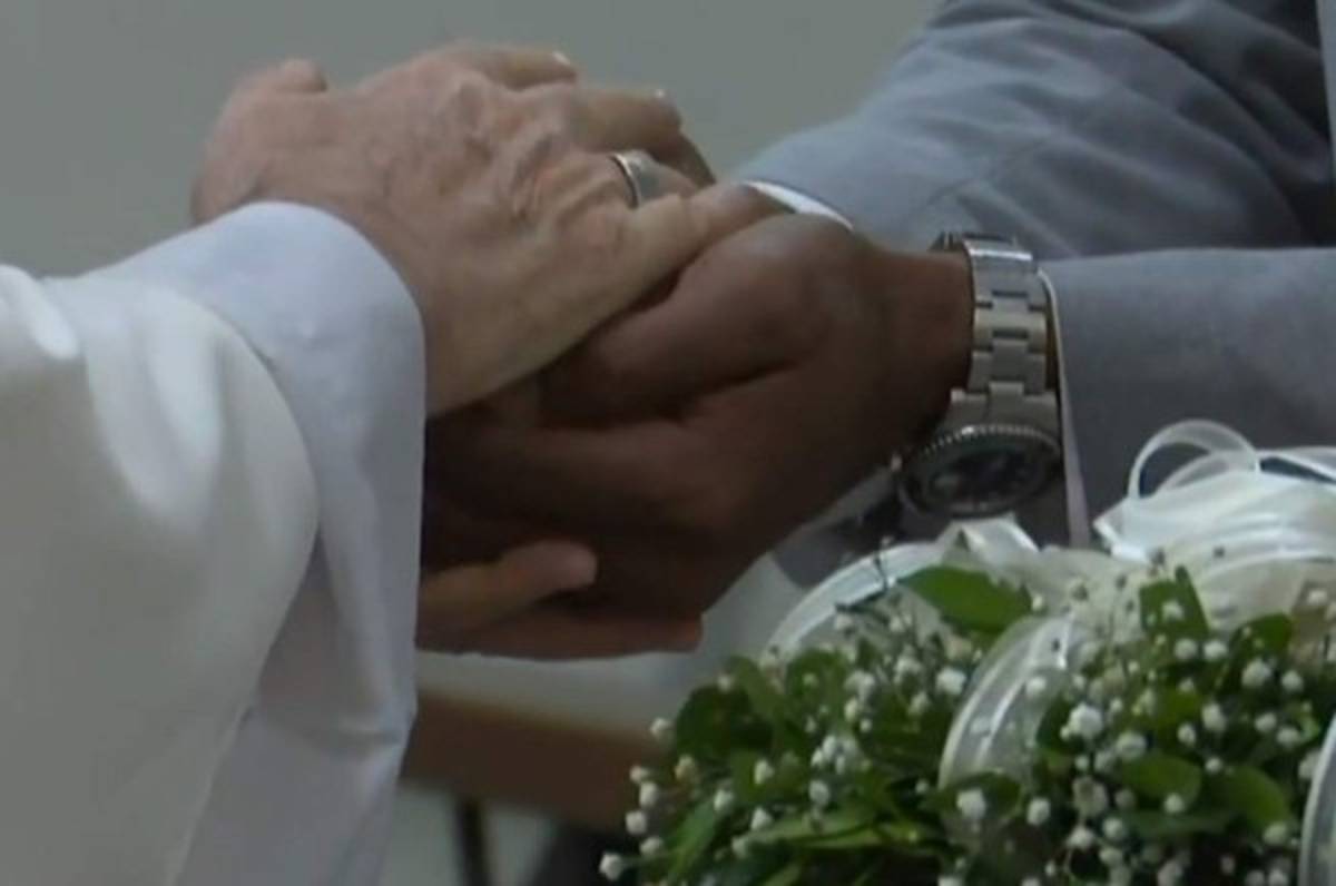 En la intimidad: Así fue la boda eclesiástica entre Carlo Costly y Tita Torres