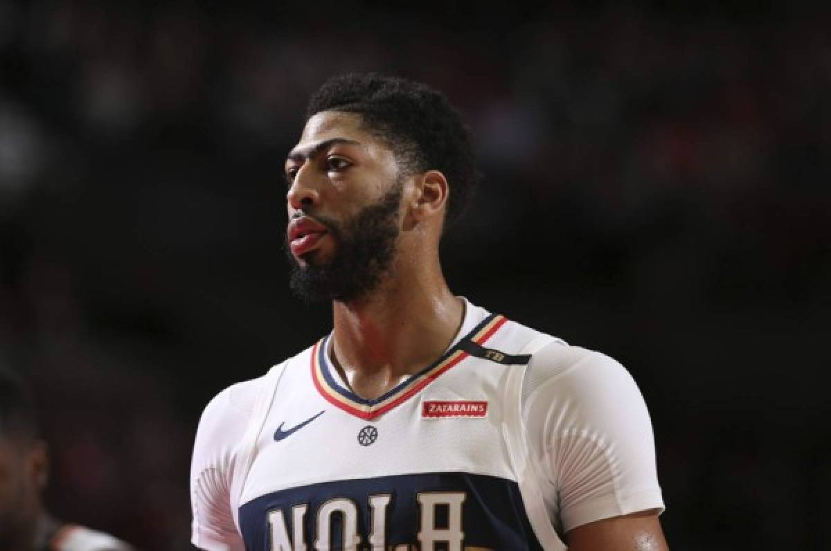 ¡Guerra por 'La Ceja' en la NBA! Anthony Davis pide ser traspasado