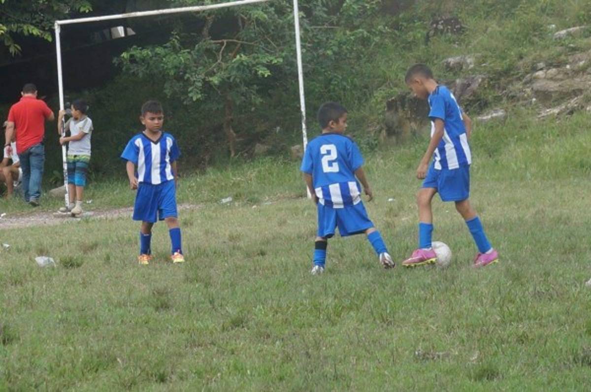 ¡Increíble! Aquí se forman las futuras figuras del fútbol de Honduras  