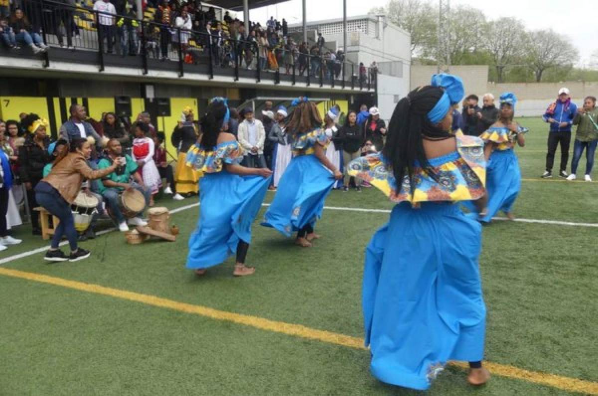 ¡Espectacular! Así celebraron los Garífunas radicados en Barcelona sus 222 aniversario