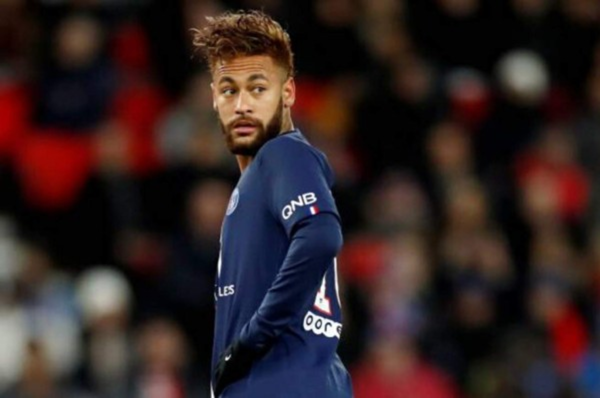 Más fuera que dentro: PSG no ofrecerá nuevo contrato y Neymar saldrá del club