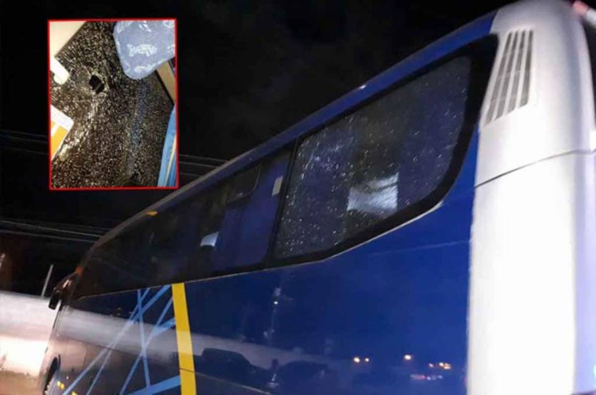 FOTOS: Así quedó el bus del Marathón tras ataque sufrido en Comayagua