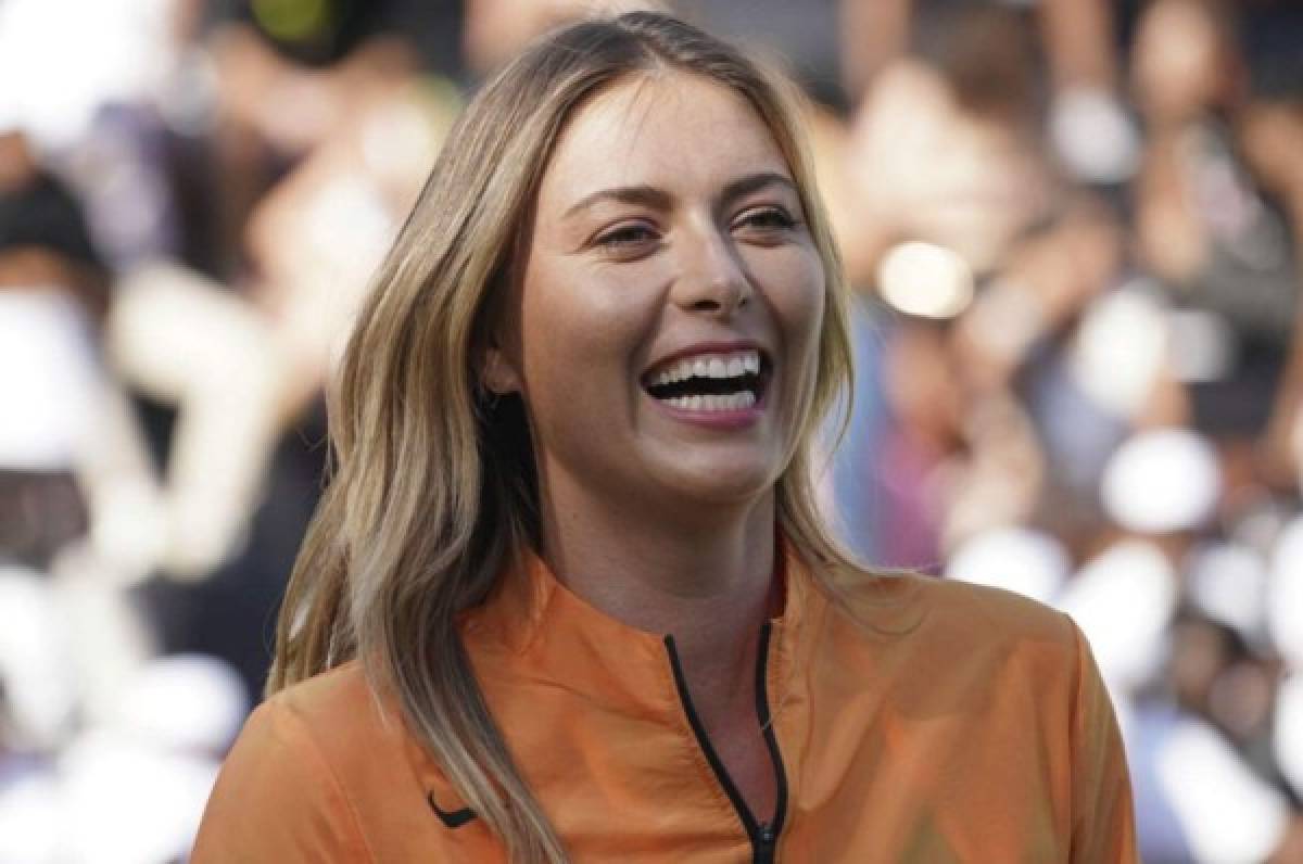 Sharapova hace público su número de teléfono para hablar con sus fanáticos